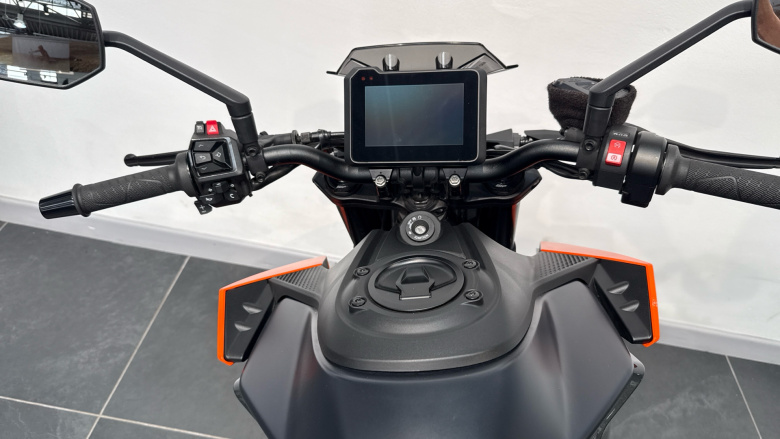 Ktm Duke 990 Duke (24MY)